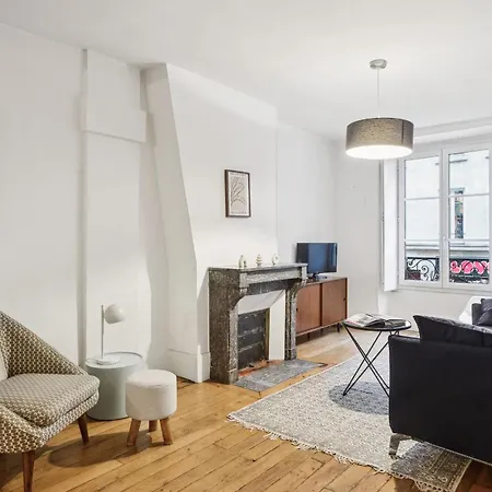 Appartement Bnbnova - 1br - Palais Royal & Louvre Parijs